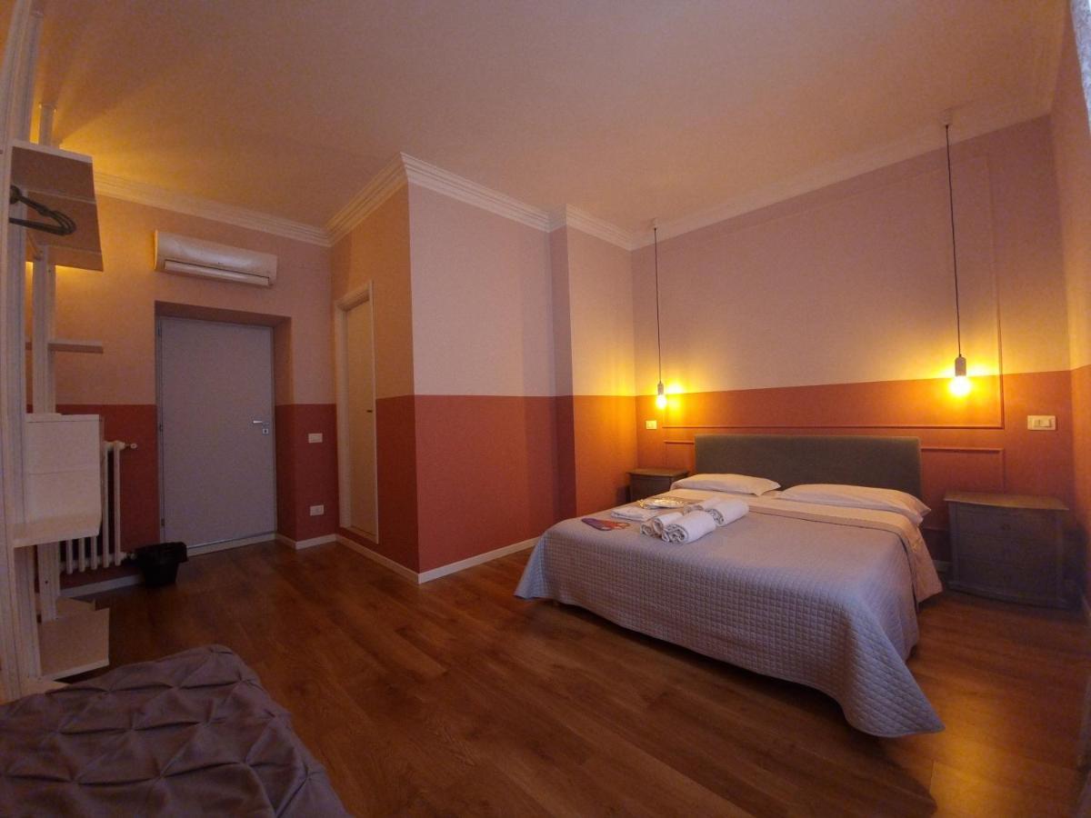 Rdr Tortona Rooms ローマ エクステリア 写真
